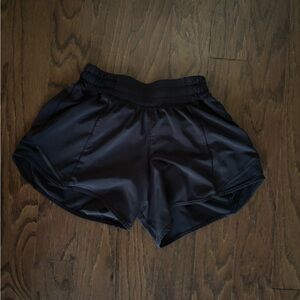 Lululemon Low Rise Hotty Hot Shorts